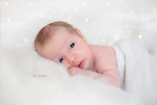 Heid Photographie | Newborn, Kid's & Family | Babyfotograf auf alleFotografen