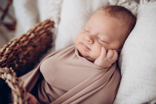 Anke Hartl Fotografie | Neugeborene | Familienfotograf auf alleFotografen