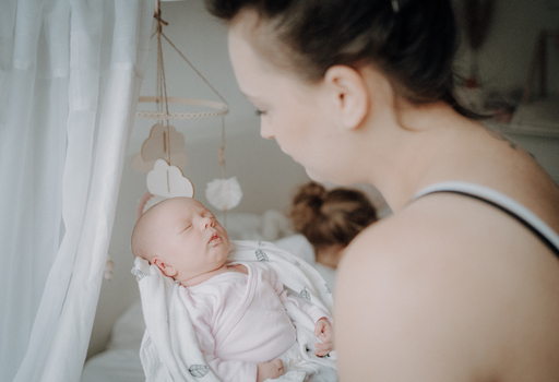 Jasmin Kranich Fotografie | Neugeborenenfotografie/Wochenbettreportage  | Imagefotograf auf alleFotografen