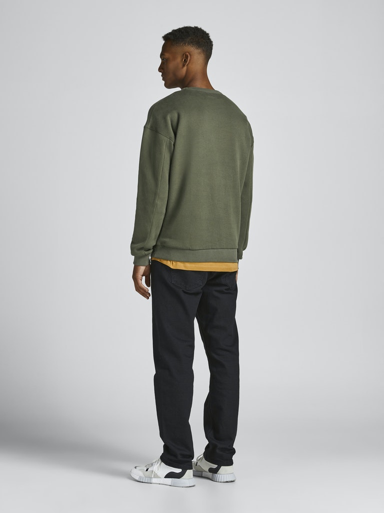 Classic Crew Neck Sweatshirt Classic Crew Neck Sweatshirt