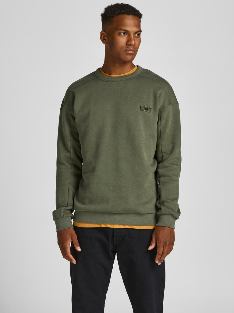 Classic Crew Neck Sweatshirt Classic Crew Neck Sweatshirt