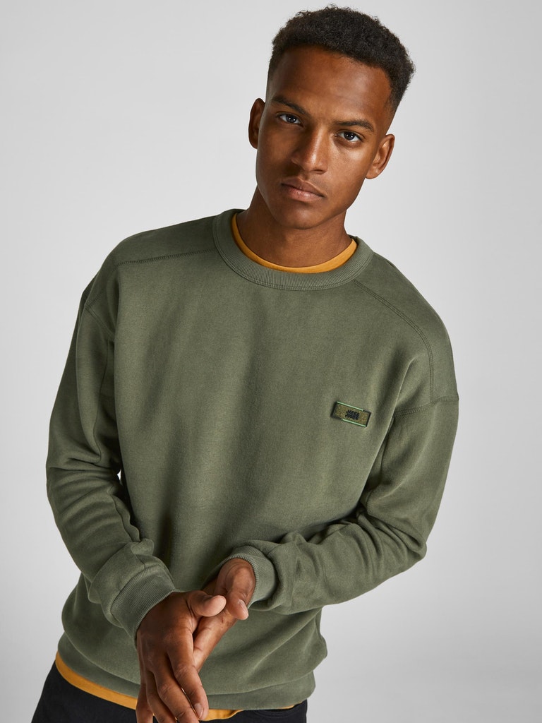 Classic Crew Neck Sweatshirt Classic Crew Neck Sweatshirt