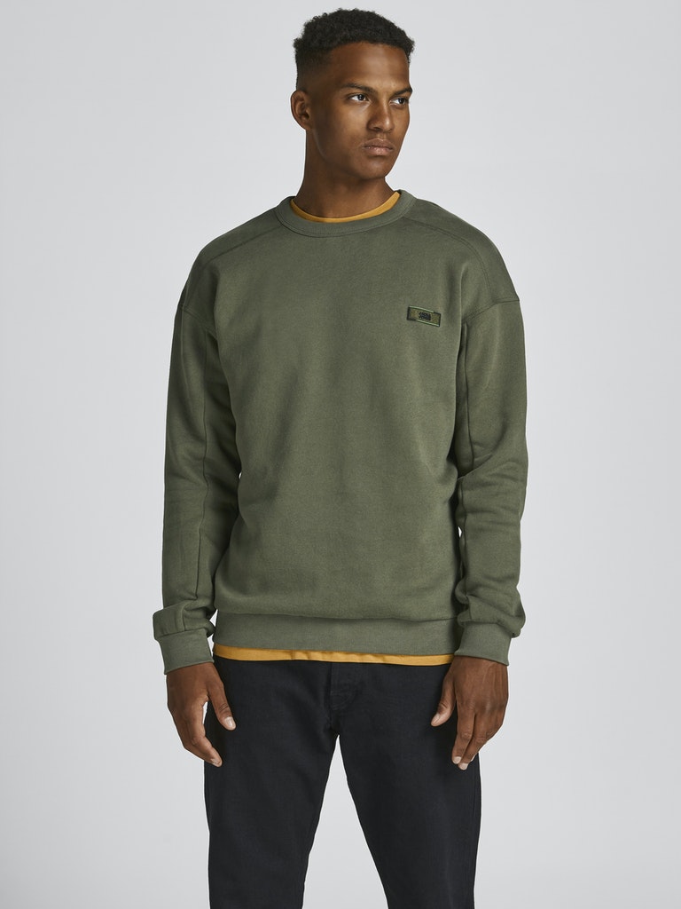 Classic Crew Neck Sweatshirt Classic Crew Neck Sweatshirt