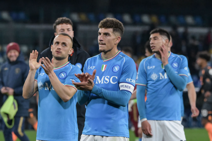 Napoli, Di Lorenzo: "La squadra vuole reagire, daremo il massimo"