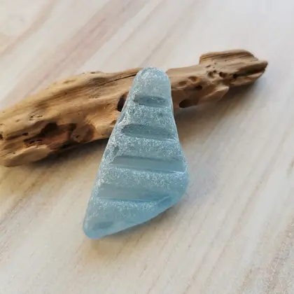 Patterned sea glass