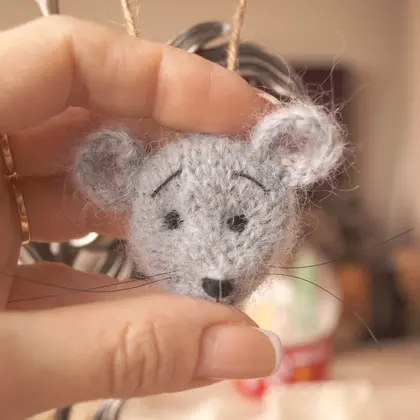 Small mouse knitting pattern. Rat toy tutorial.