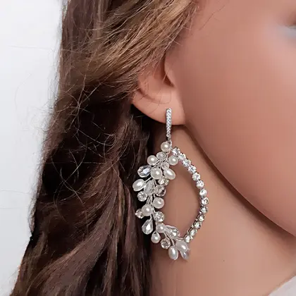 Pearl crystal bridal earrings Rhinestone teardrop earrings