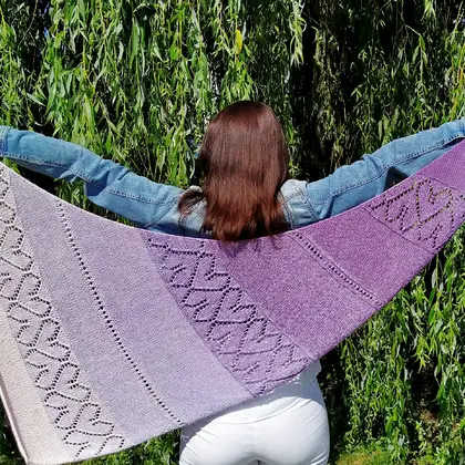 Asymmetrical knit shawl patterns