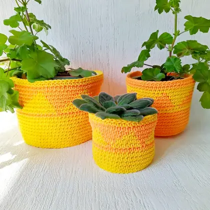 Crochet plant pot cover pattern