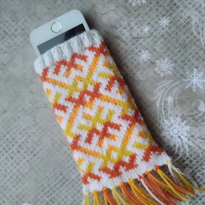 Cover pattern for a mobile telephone.