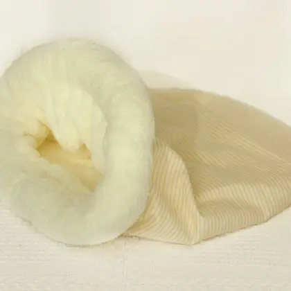 Cat bed sleeping bag, kitten bed, winter warm cat, pet bed