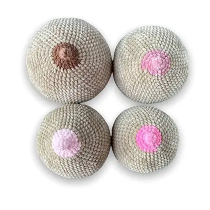 Crochet amigurumi boobs pattern
