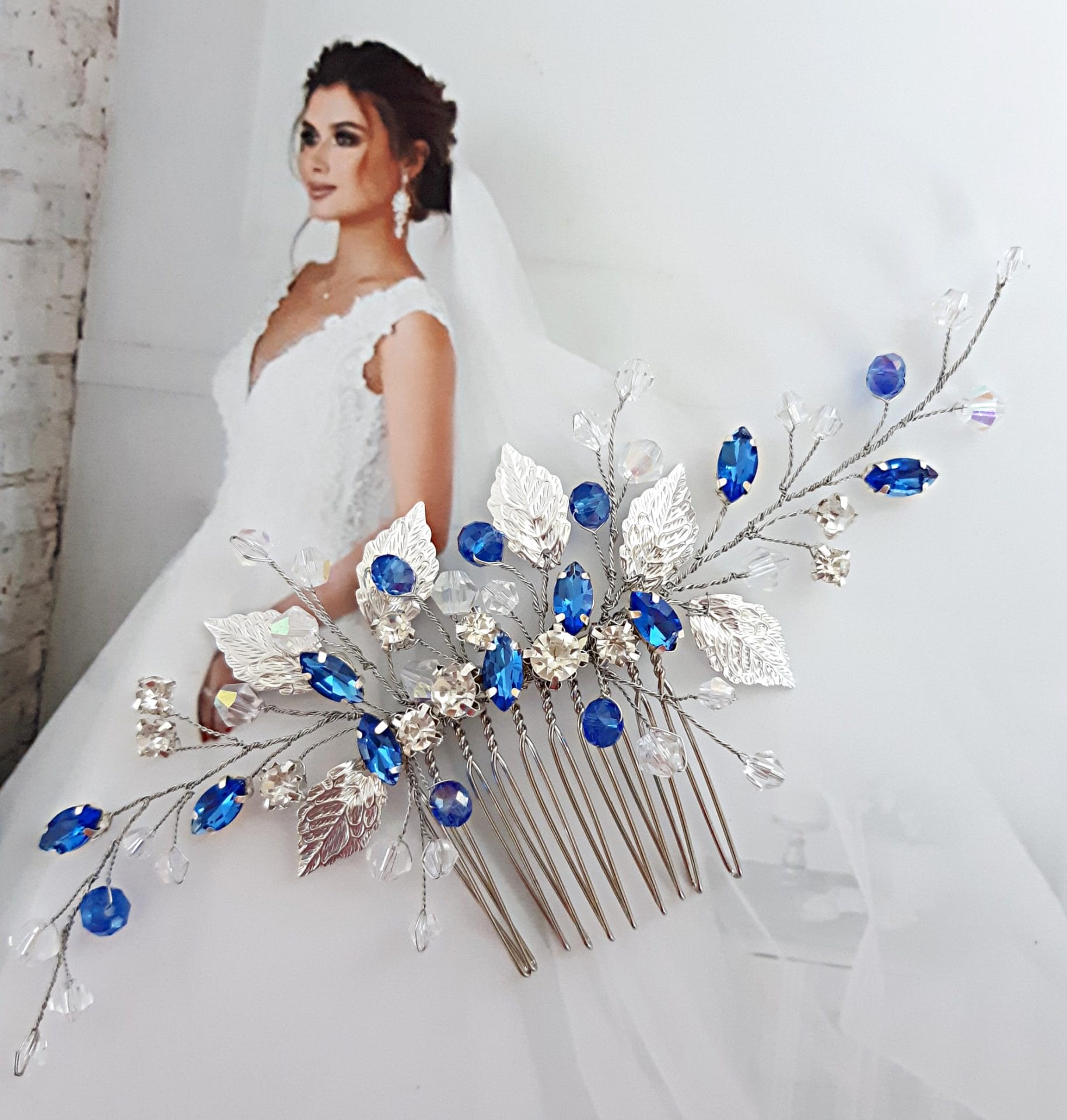 Sapphire blue wedding hair comb Crystal bridal hair piece Sapphire blue wedding hair comb Crystal bridal hair piece