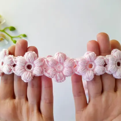 Crochet baby headband pattern
