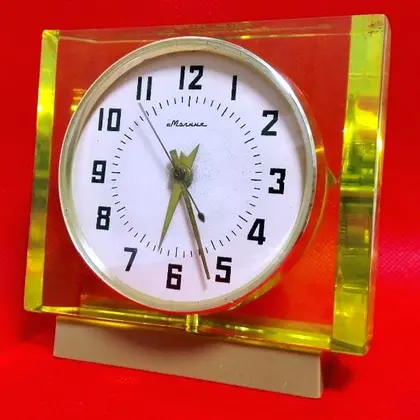 Soviet Vintage Desk Clock Molnija.Antique Mechanical mantel clock