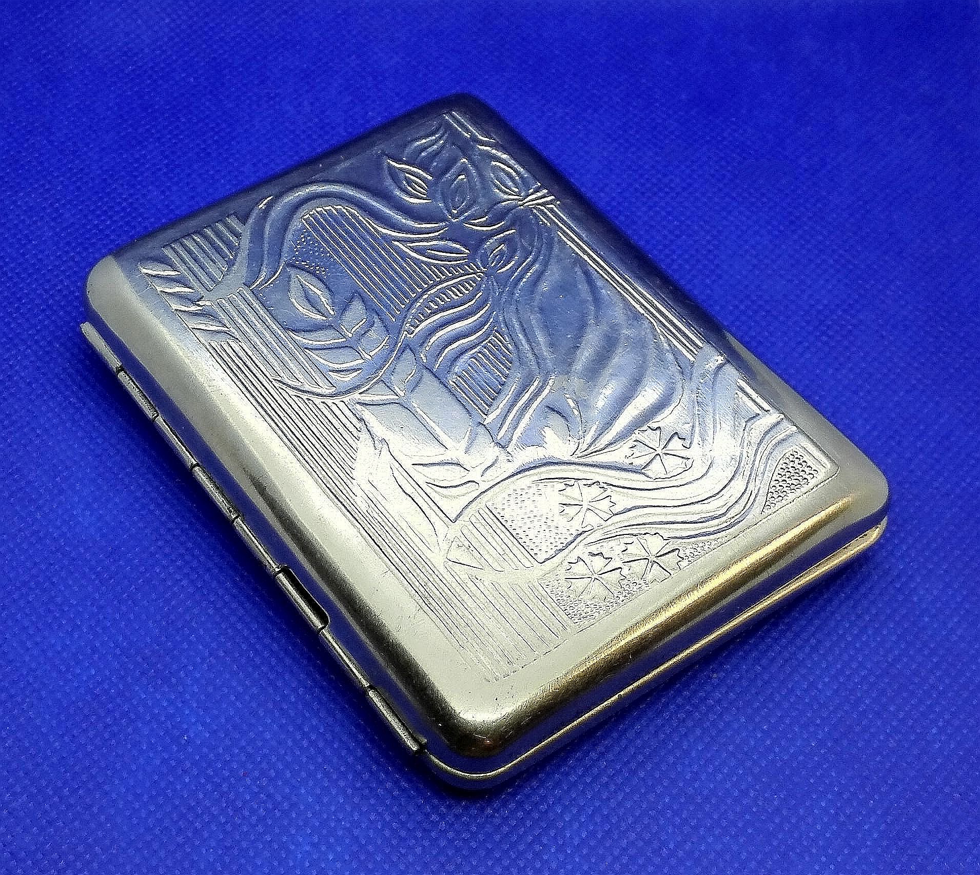 Vintage Soviet Cigarette Case. Metal Case fo Smoker. Tobacco box 4 Vintage Soviet Cigarette Case. Metal Case fo Smoker. Tobacco box - Image 4