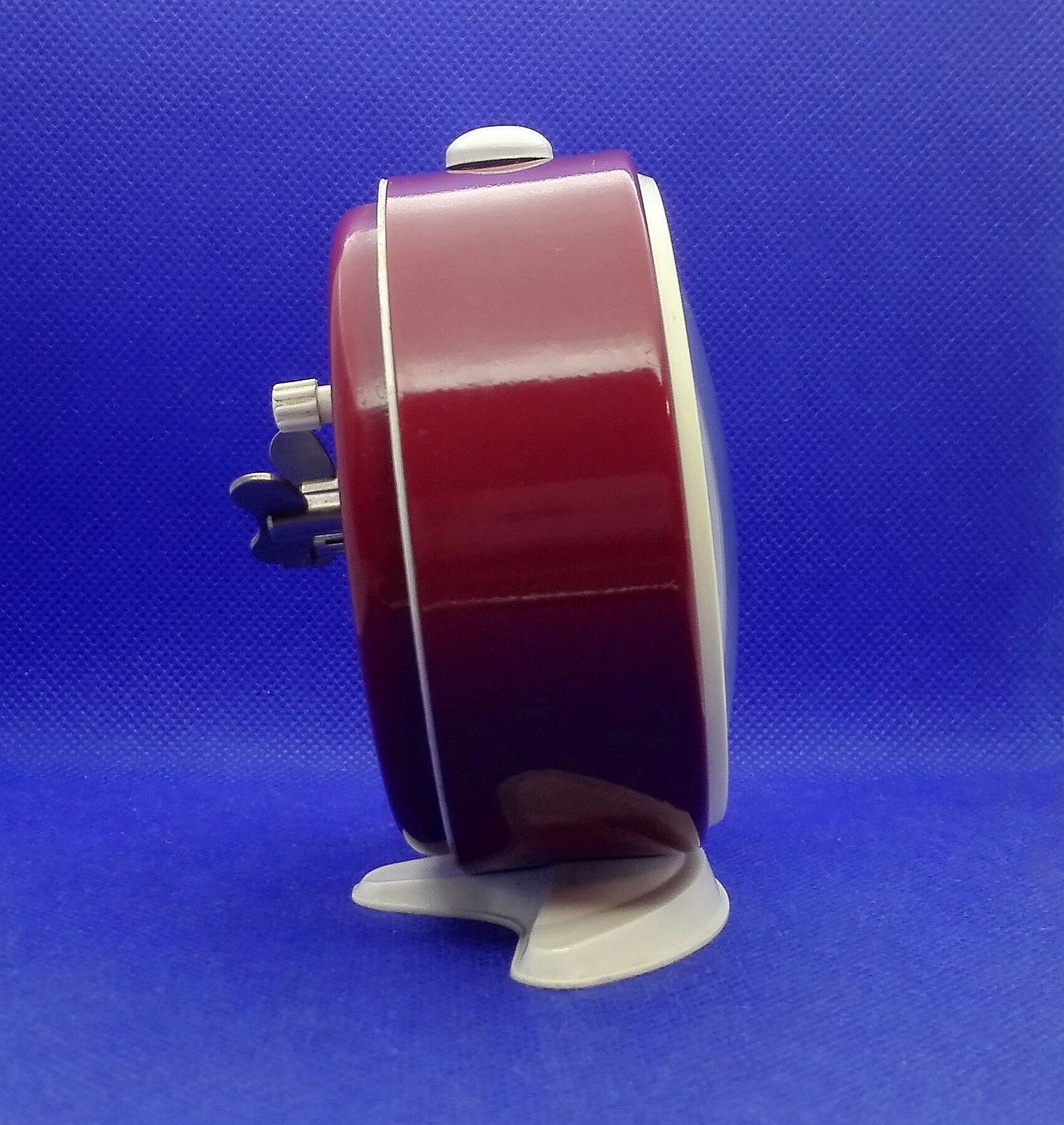 Soviet Vintage Red Alarm Clock Vityaz.Mechanical Alarm clock USSR 6 Soviet Vintage Red Alarm Clock Vityaz.Mechanical Alarm clock USSR - Image 6