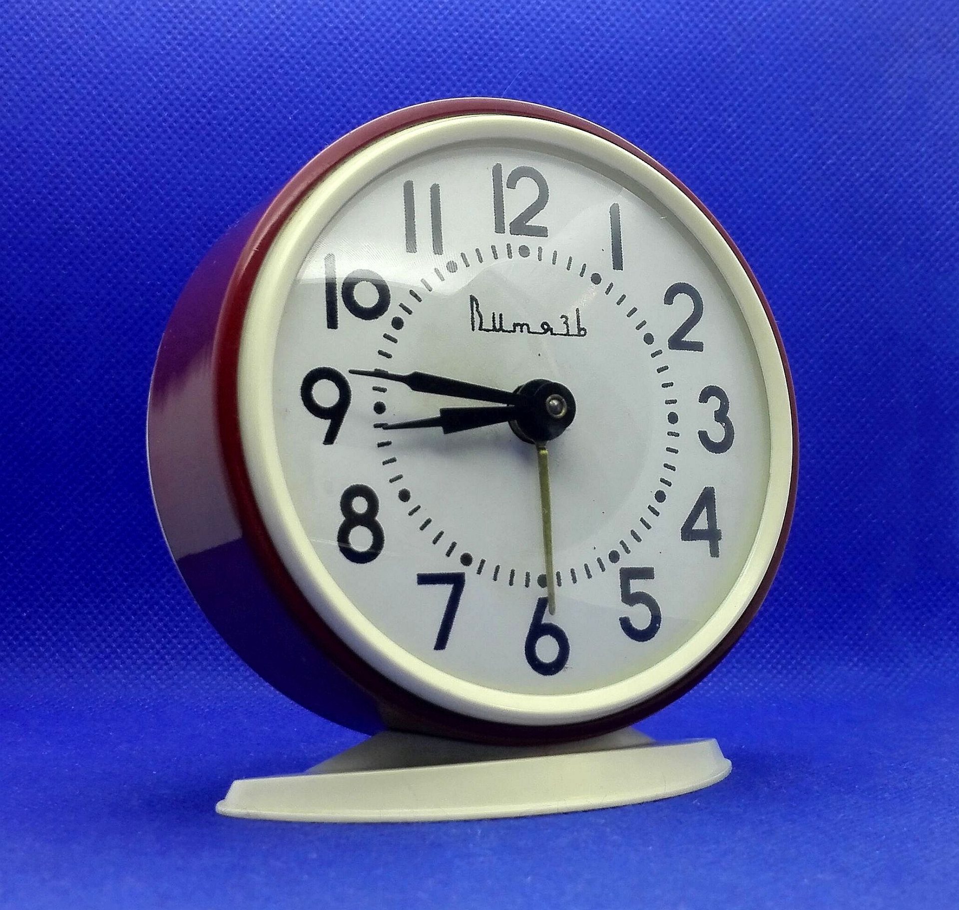 Soviet Vintage Red Alarm Clock Vityaz.Mechanical Alarm clock USSR 5 Soviet Vintage Red Alarm Clock Vityaz.Mechanical Alarm clock USSR - Image 5