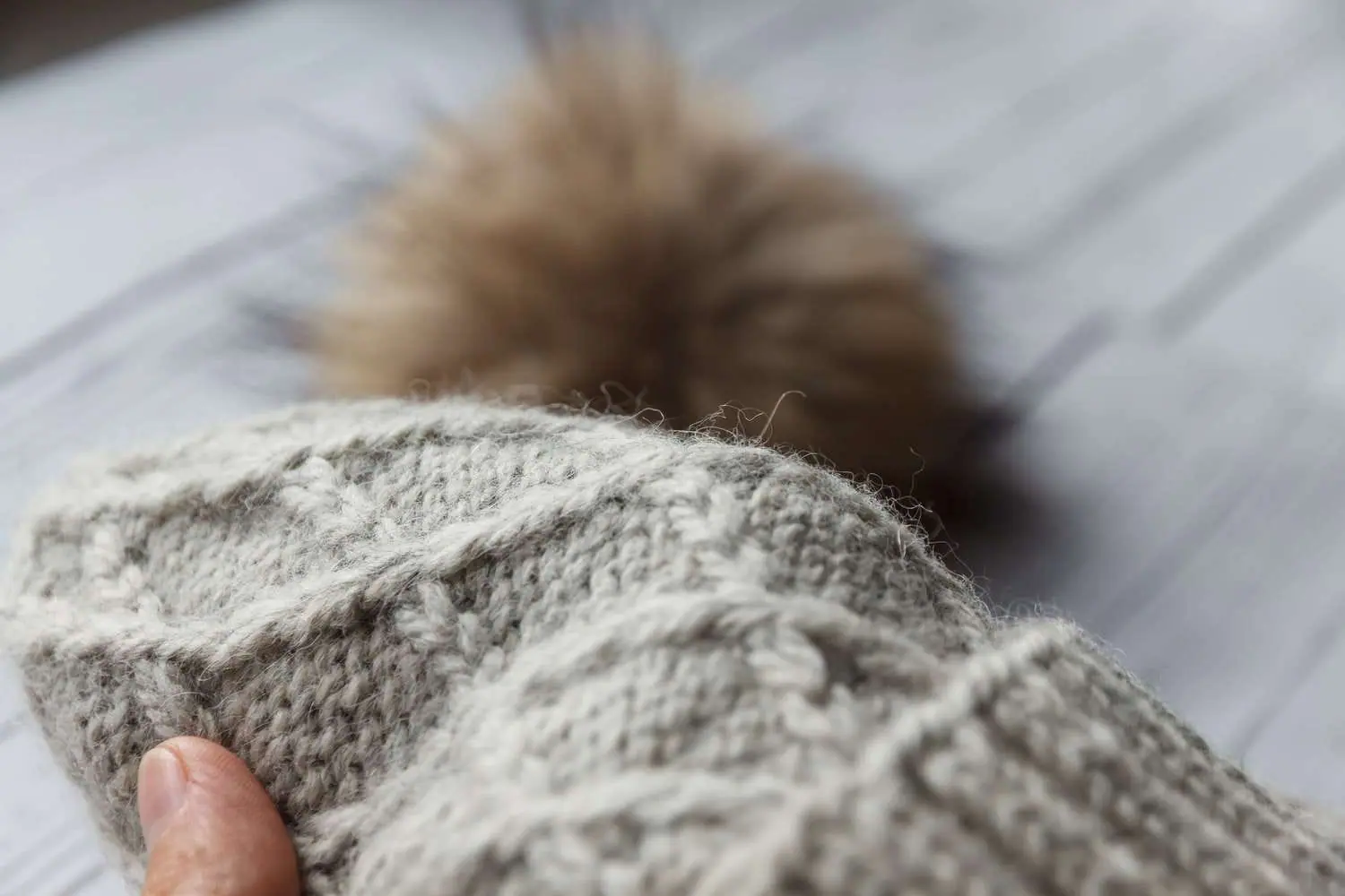Winter hat for women knitting pattern (pdf+video) 5 winterhatforwomenknittingpatternpdf2