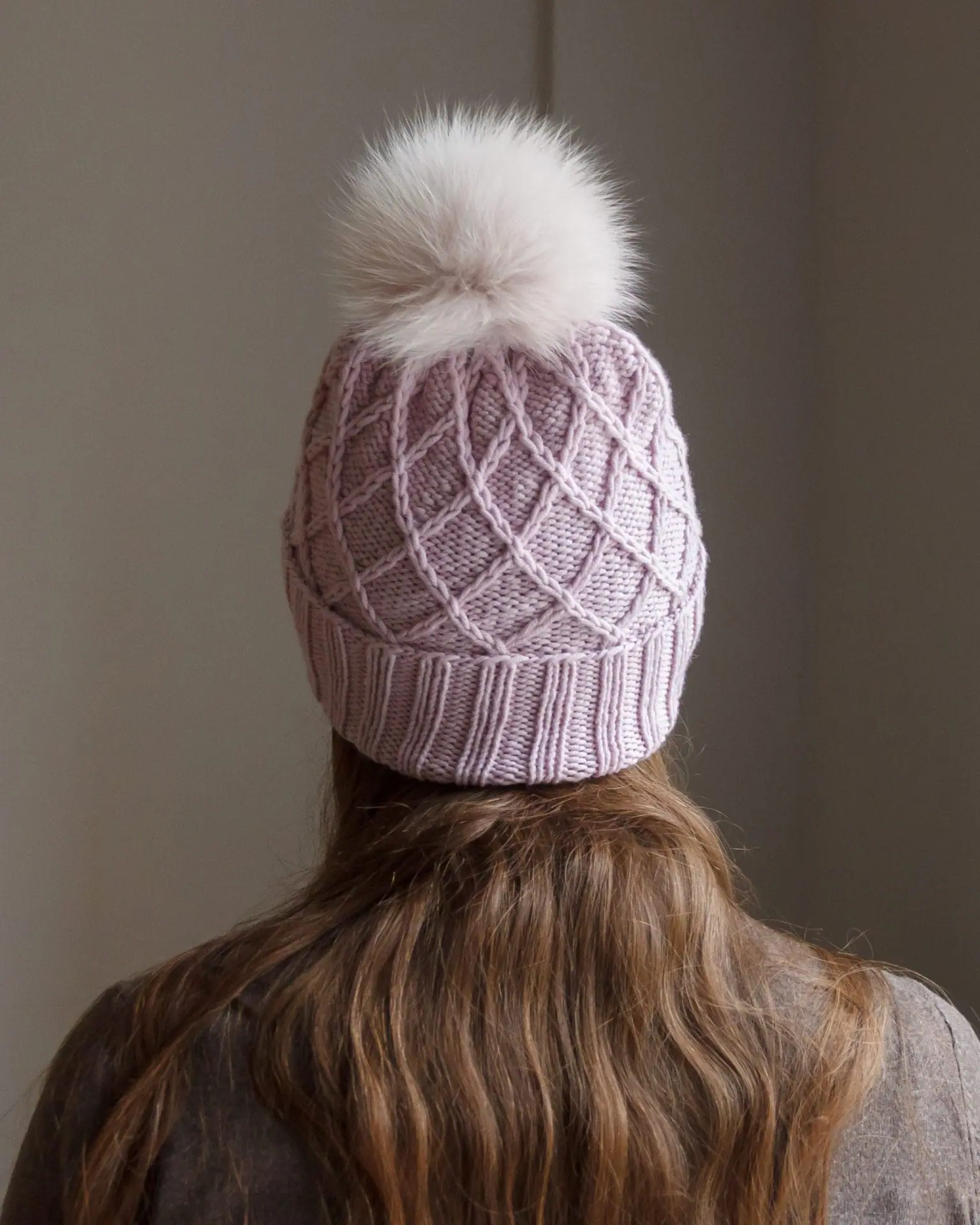 Winter hat for women knitting pattern (pdf+video) 7 winterhatforwomenknittingpatternpdf6