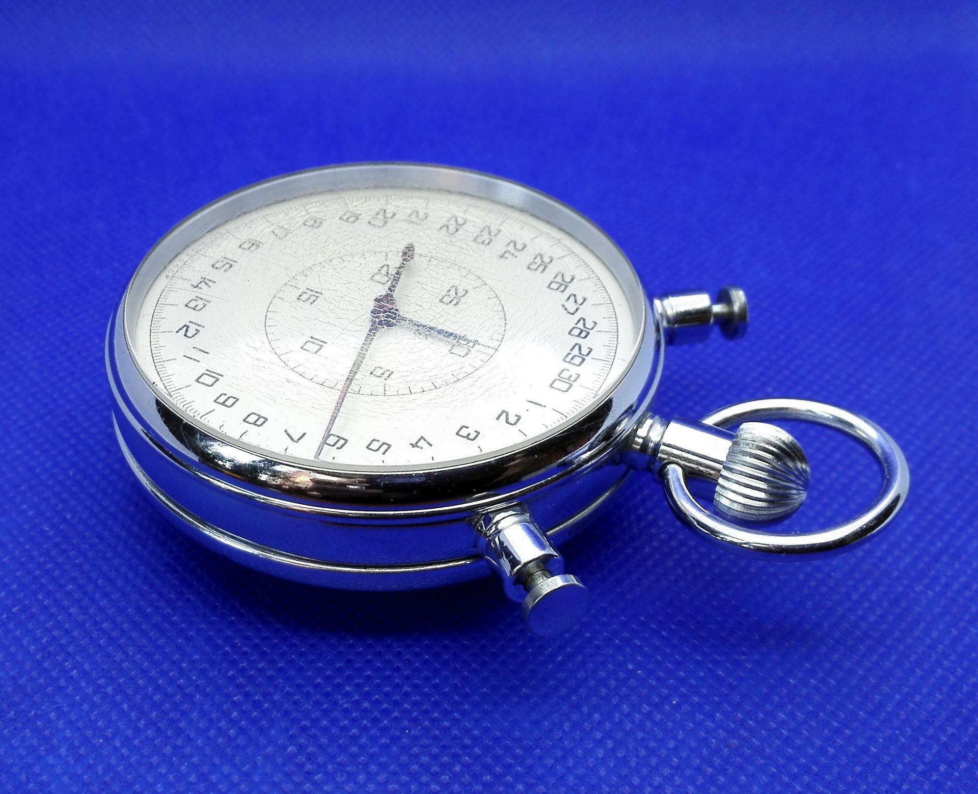 Big Soviet Vintage Stopwatch SLAVA.3 Button Sports Stopwatch USSR 5 Big Soviet Vintage Stopwatch SLAVA.3 Button Sports Stopwatch USSR - Image 5