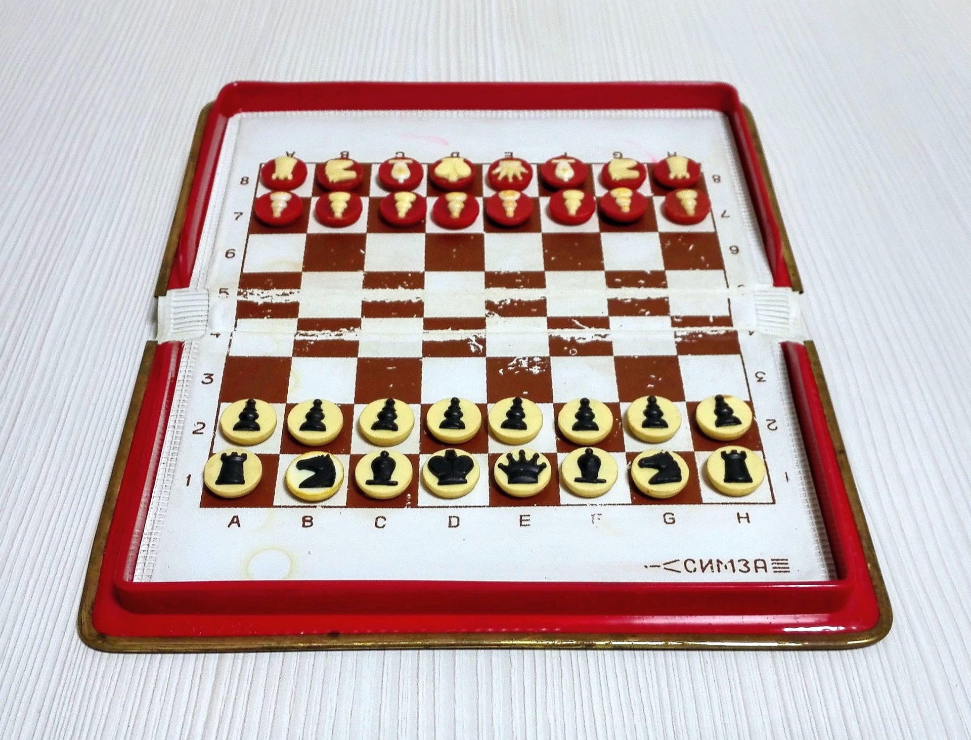 Vintage Soviet Pocket Magnetic Chess. Russian Travel chess Simza 7 Vintage Soviet Pocket Magnetic Chess. Russian Travel chess Simza - Image 7