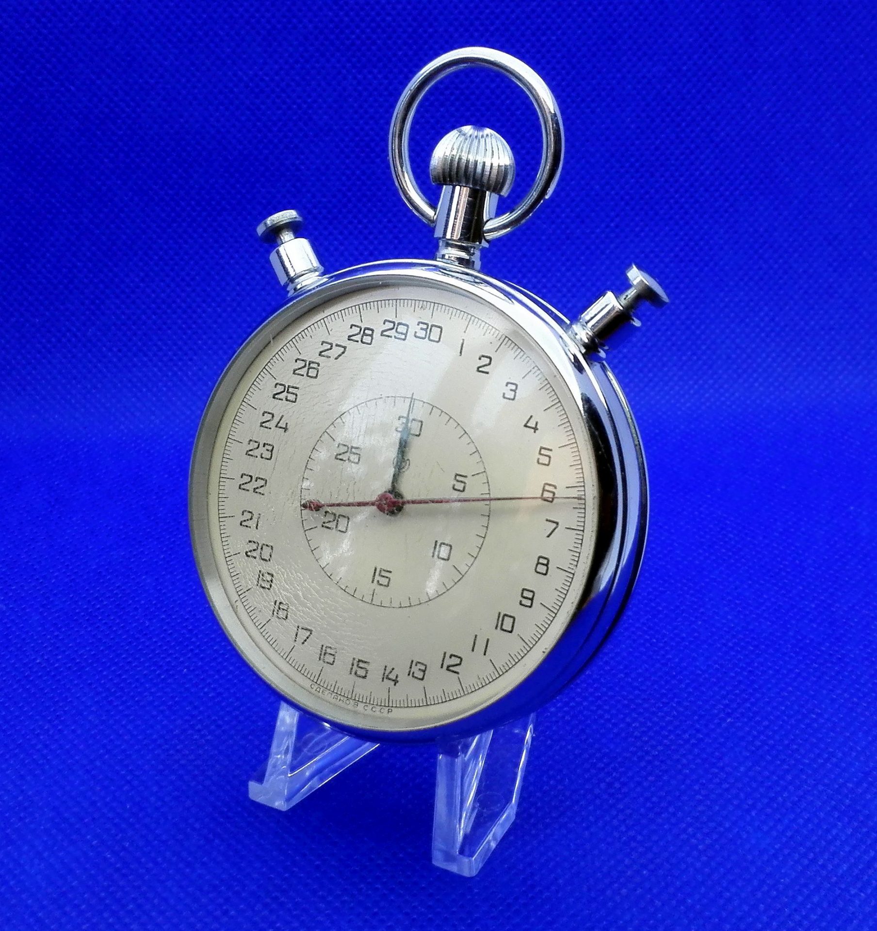 Big Soviet Vintage Stopwatch SLAVA.3 Button Sports Stopwatch USSR 4 Big Soviet Vintage Stopwatch SLAVA.3 Button Sports Stopwatch USSR - Image 4