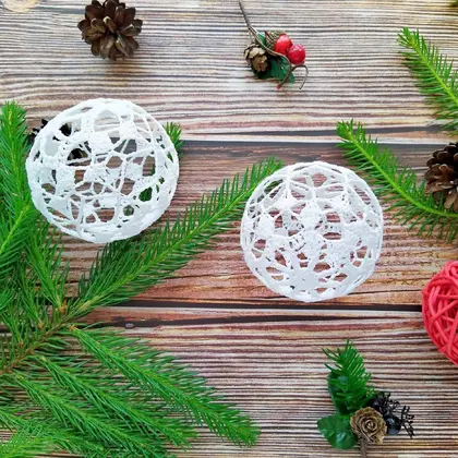 3d Christmas ornament patterns includes detailed instructions with pictures of each step for additional help. These lace Christmas balls can be used to decorate your home and Christmas tree. Quick to make, they'll make wonderful last minute Christmas gifts.