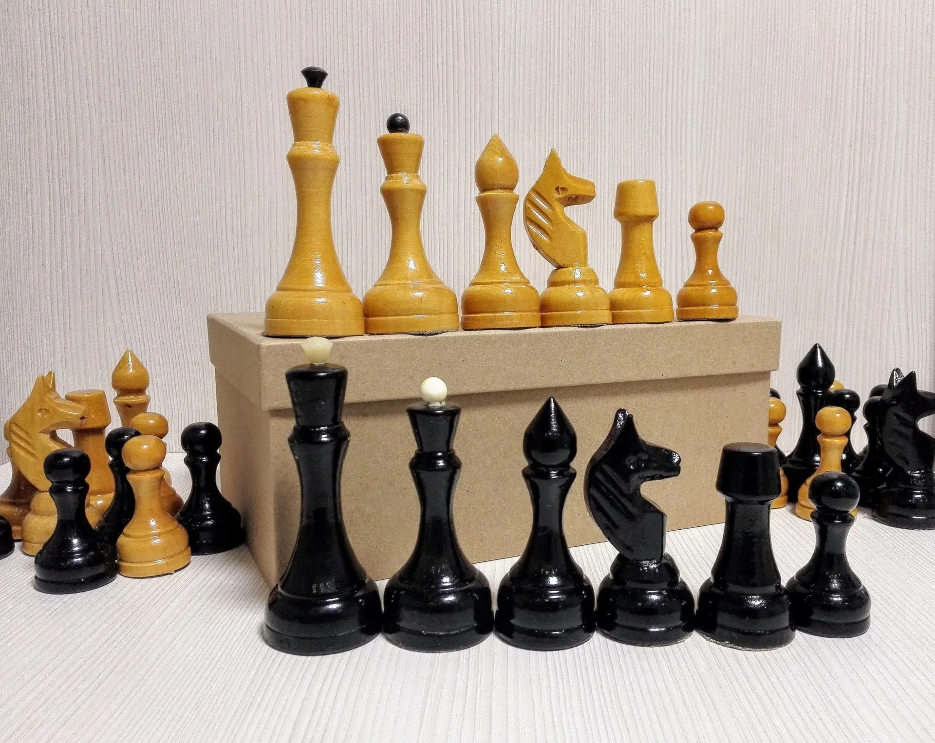 Large Antique Soviet Wooden Chess Pieces. Vintage Russian chess 7 Large Antique Soviet Wooden Chess Pieces. Vintage Russian chess - Image 7