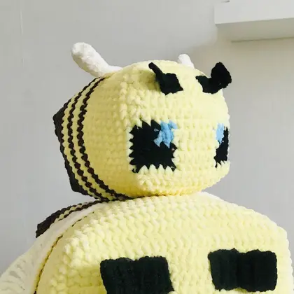 Plush Bee Crochet Pattern