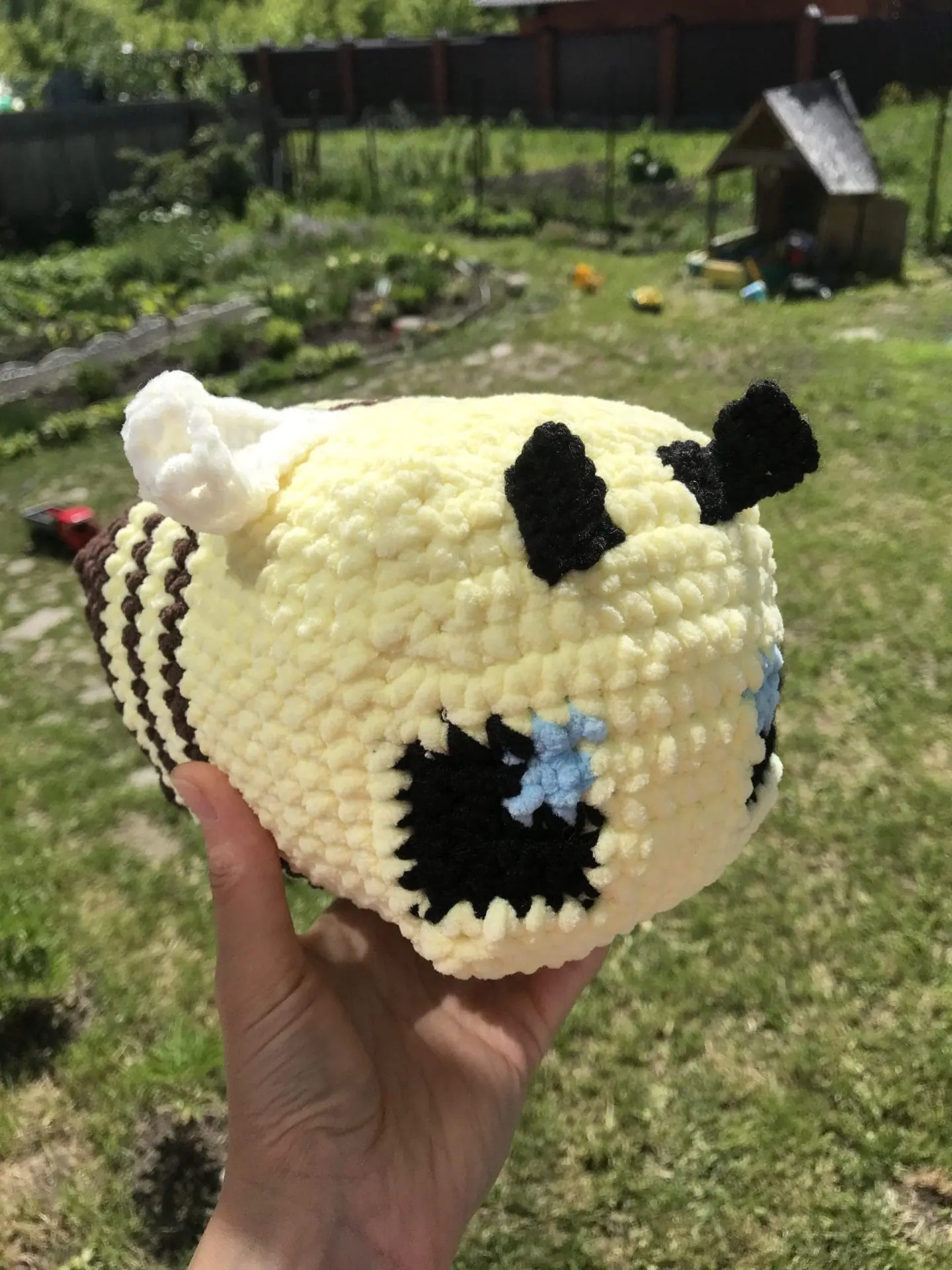 Plush Bee pillow mini Crochet pattern PDF 8 pattern bee minecraft