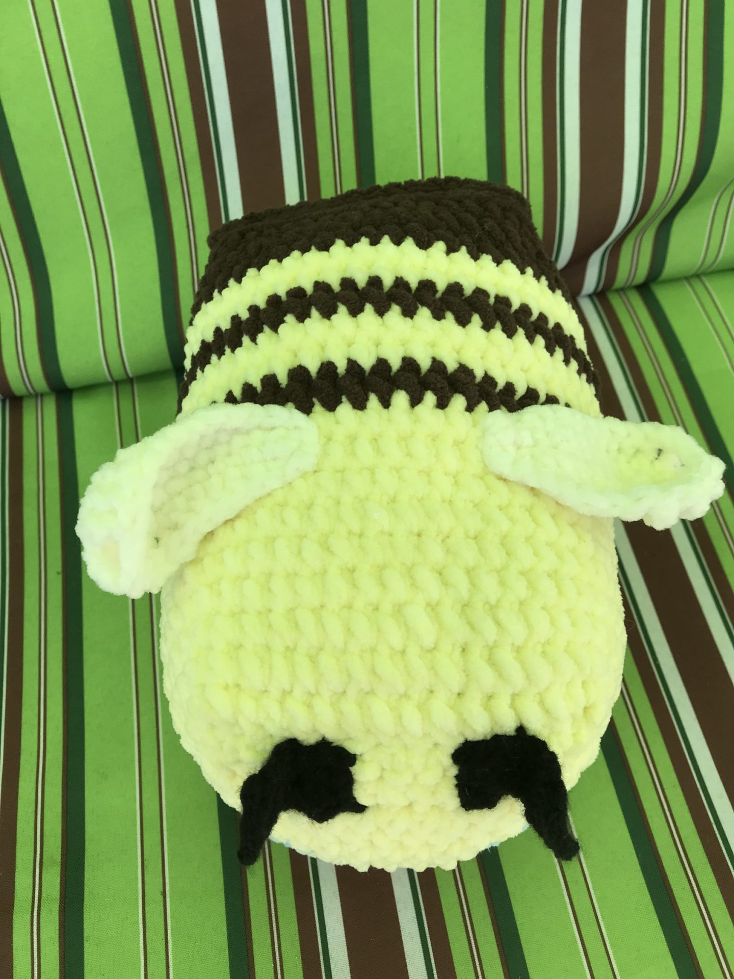 Plush Bee pillow mini Crochet pattern PDF 7 bee pattern