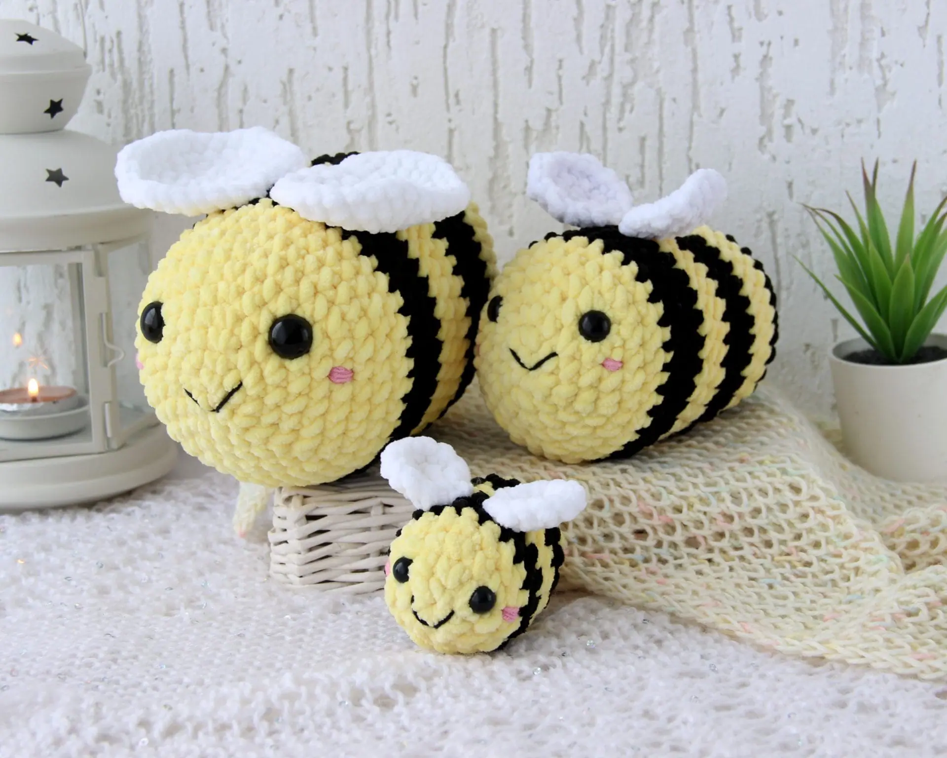 Crochet bee decor amigurumi Pattern - Bumble bee 6 Crochet bee decor amigurumi Pattern - Bumble bee - Image 6