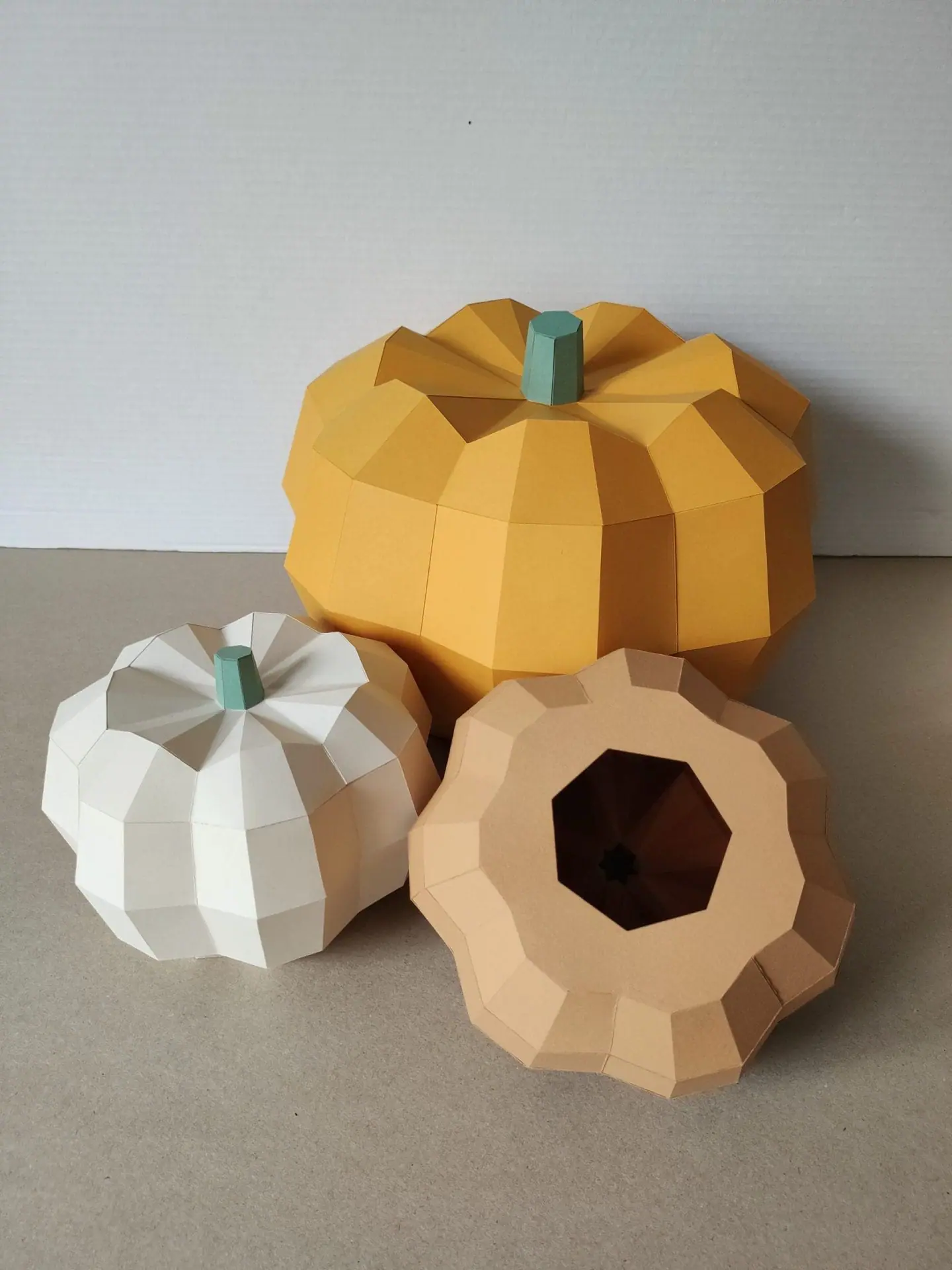 Pumpkin papercraft template, 3D origami, low poly, polygonal 4 papercraft pumpkin 3d origami low poly polygonal template