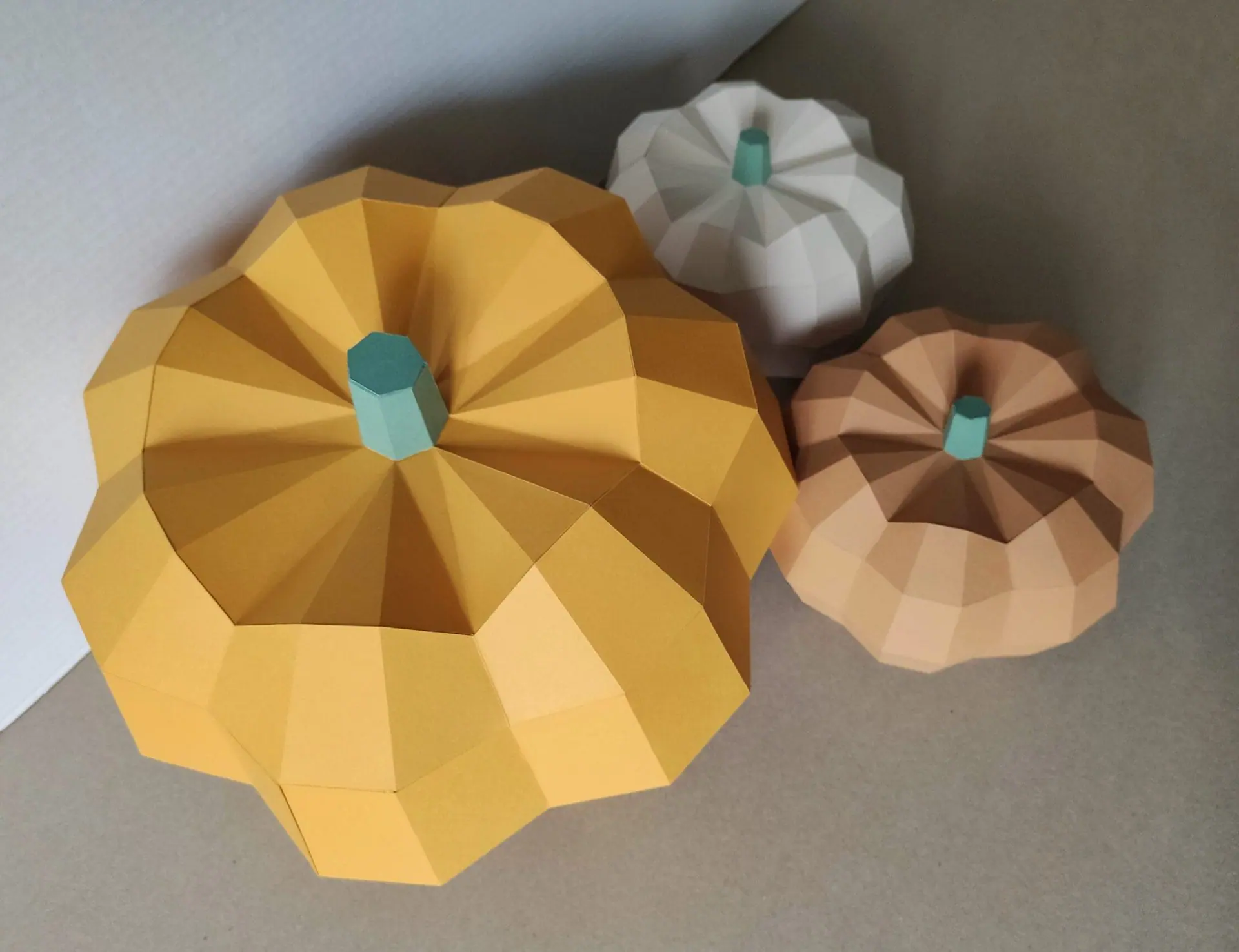 Pumpkin papercraft template, 3D origami, low poly, polygonal 2 papercraft pumpkin 3d origami low poly polygonal template