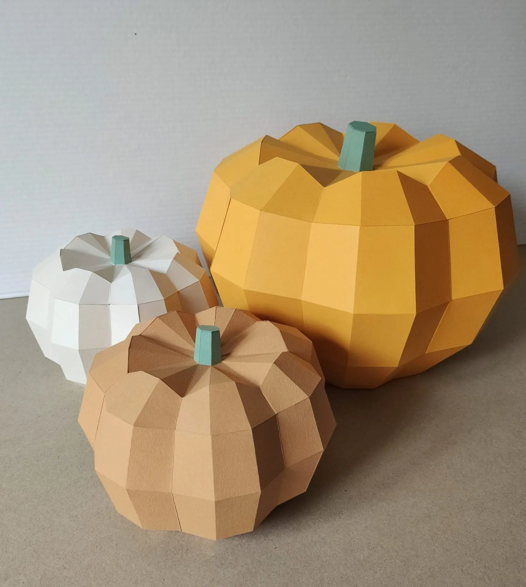 Pumpkin papercraft template, 3D origami, low poly, polygonal 1 papercraft pumpkin 3d origami low poly polygonal template