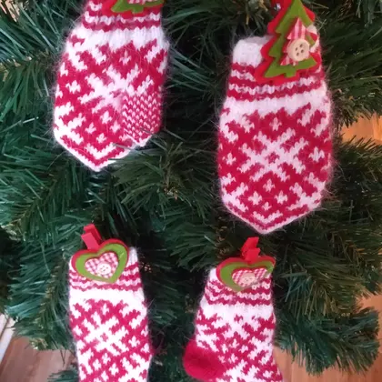 Children's knitted set