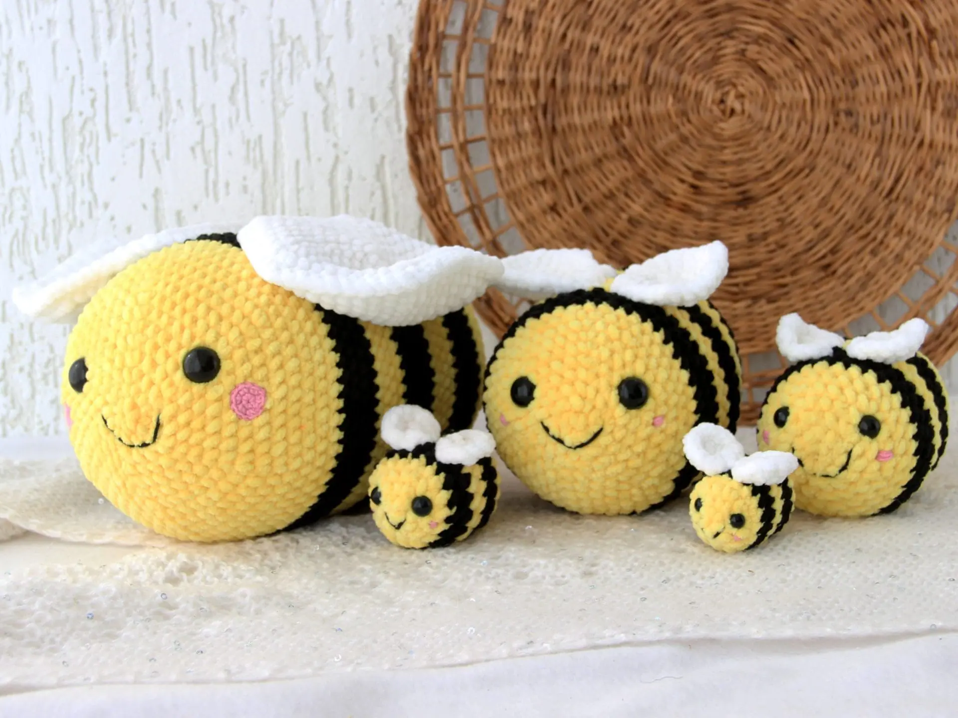 Crochet bee decor amigurumi Pattern - Bumble bee 2 Crochet bee decor amigurumi Pattern - Bumble bee - Image 2
