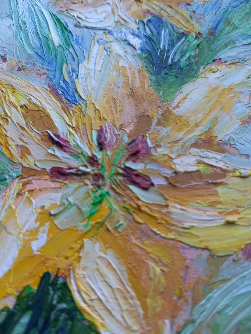 Lilies painting 6*8 inches garden oil art impasto by Yalozik 2 Lilies painting 6*8 inches garden oil art impasto by Yalozik - Image 2