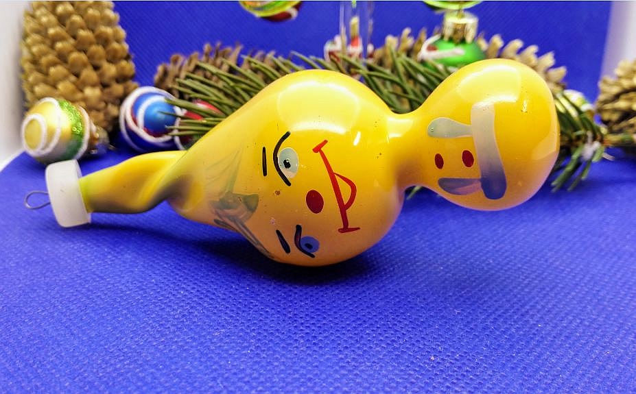 Soviet Antique Christmas Toy Cipollino. Big Glass Vintage Toy 6 Soviet Antique Christmas Toy Cipollino. Big Glass Vintage Toy - Image 6