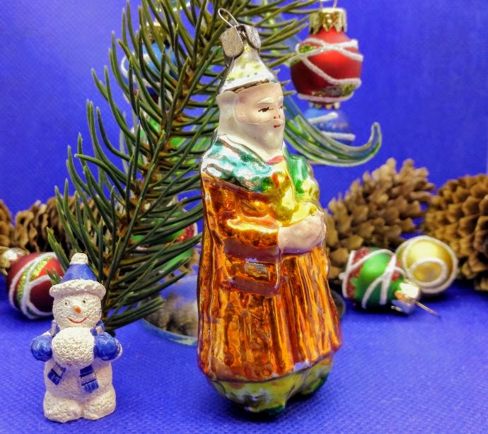 Vintage Glass Toy Santa Claus Man Magician. Antique Christmas Toy 2 Vintage Glass Toy Santa Claus Man Magician. Antique Christmas Toy - Image 2