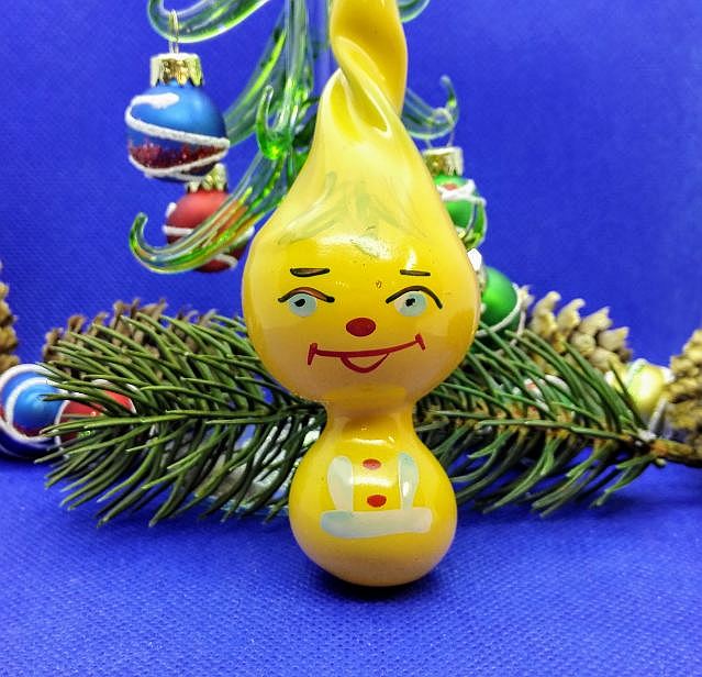 Soviet Antique Christmas Toy Cipollino. Big Glass Vintage Toy 7 Soviet Antique Christmas Toy Cipollino. Big Glass Vintage Toy - Image 7