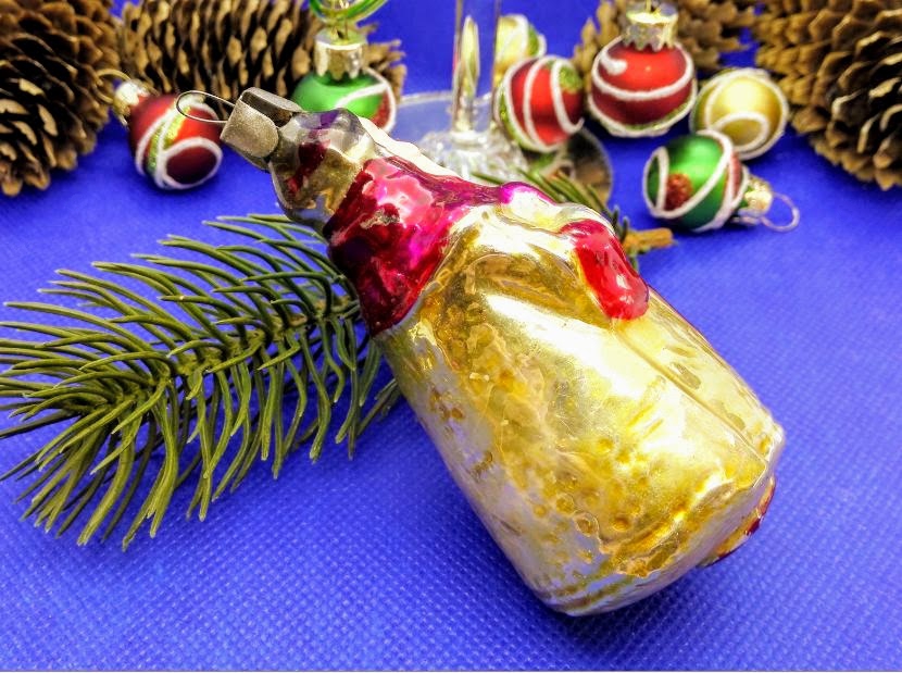 Antique Glass Toy Santa Claus Man Magician. Vintage Christmas Toy 7 Antique Glass Toy Santa Claus Man Magician. Vintage Christmas Toy - Image 7