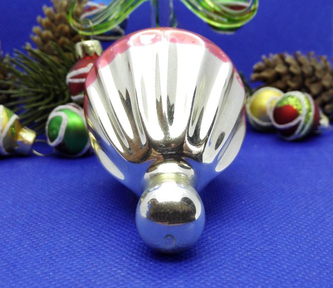 Soviet Vintage Christmas Glass toy Parachute. Xmas tree toys USSR 4 Soviet Vintage Christmas Glass toy Parachute. Xmas tree toys USSR - Image 4