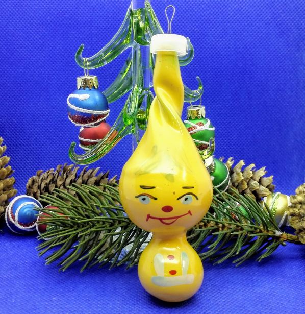 Soviet Antique Christmas Toy Cipollino. Big Glass Vintage Toy 3 Soviet Antique Christmas Toy Cipollino. Big Glass Vintage Toy - Image 3