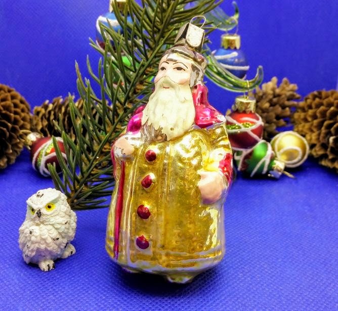 Antique Glass Toy Santa Claus Man Magician. Vintage Christmas Toy 4 Antique Glass Toy Santa Claus Man Magician. Vintage Christmas Toy - Image 4