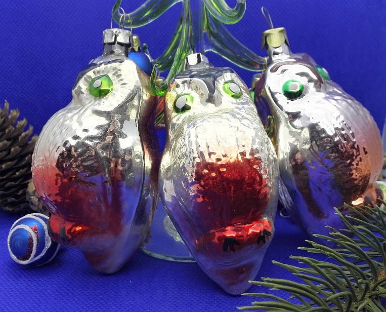 Soviet Vintage Christmas Toy Big Owl. Russian Christmas glass Toy 2 Soviet Vintage Christmas Toy Big Owl. Russian Christmas glass Toy - Image 2