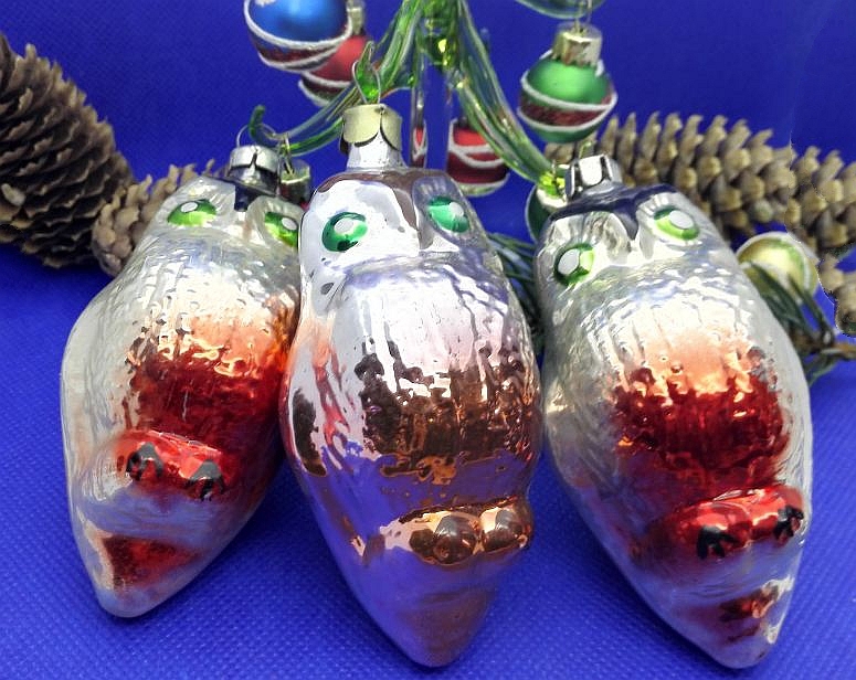 Soviet Vintage Christmas Toy Big Owl. Russian Christmas glass Toy 3 Soviet Vintage Christmas Toy Big Owl. Russian Christmas glass Toy - Image 3