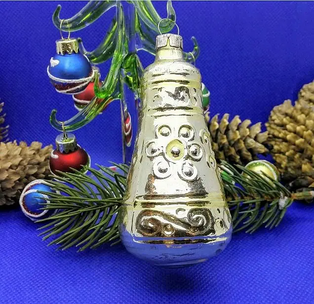 Soviet Vintage Glass Christmas tree toy Big Bell.Antique Xmas toy 4 Soviet Vintage Glass Christmas tree toy Big Bell.Antique Xmas toy - Image 4