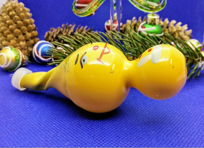 Soviet Antique Christmas Toy Cipollino. Big Glass Vintage Toy 10 Soviet Antique Christmas Toy Cipollino. Big Glass Vintage Toy - Image 10